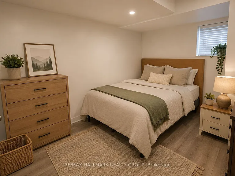 241 Ferland St #B — Photo 10