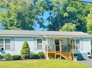 13 Ithaca St, Waverly, NY 14892