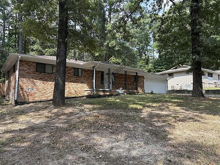 1710 Cedarhurst Dr — Photo 15