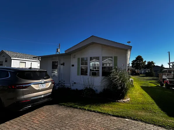 490 Empire Rd #Qvv054, Pt Colborne, ON L0S 1R0