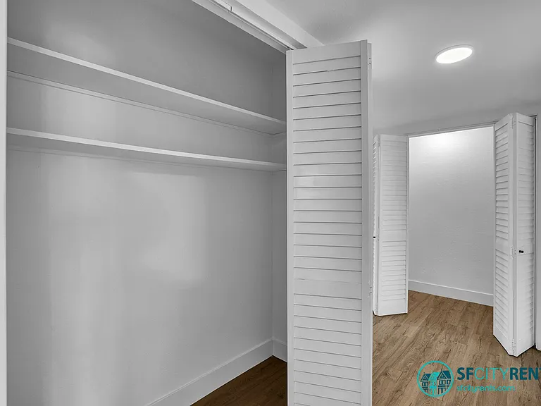 1540 Hudson St #203 — Photo 15