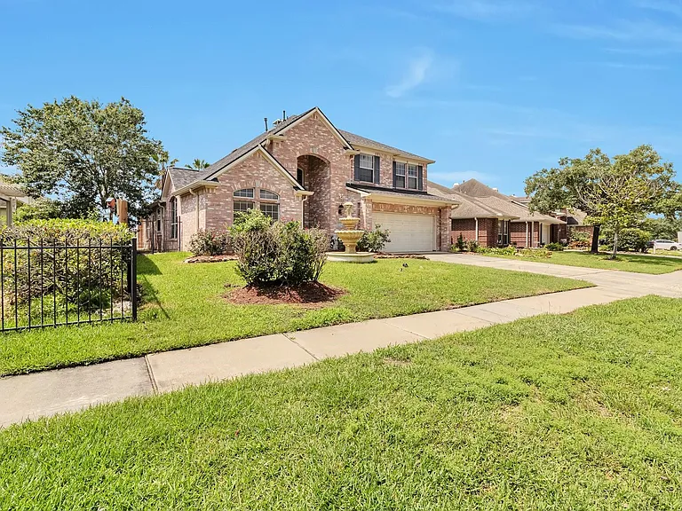11811 Newport Shore Dr — Photo 30