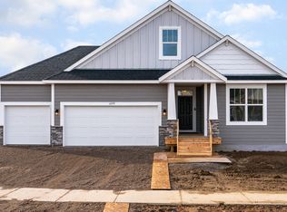 11383 Lancaster Way NE, Albertville, MN 55301