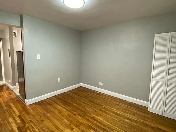 5th image of 499 Ocean Ave #4