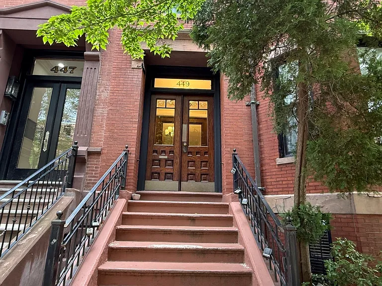 449 Beacon St #6 — Photo 2