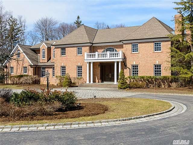1st image of 1 Windsor Dr