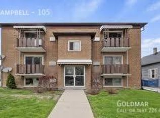 340 Campbell Ave #105, Windsor, ON N9B2H3