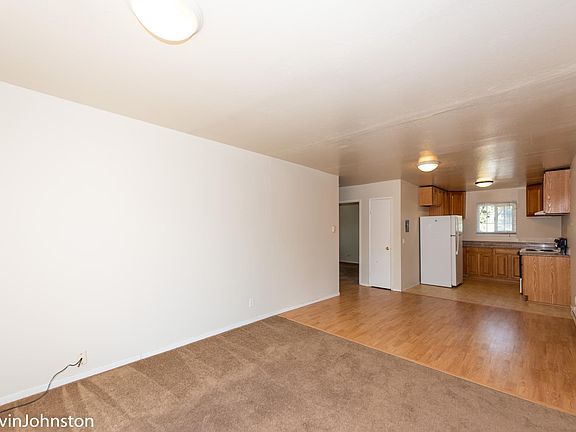 5th image of 635 S 11th St Unit 12