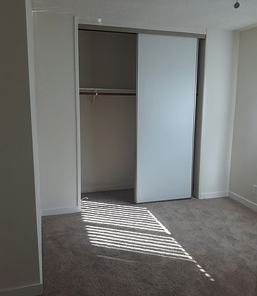 3rd image of 3435 Vinton Ave #6