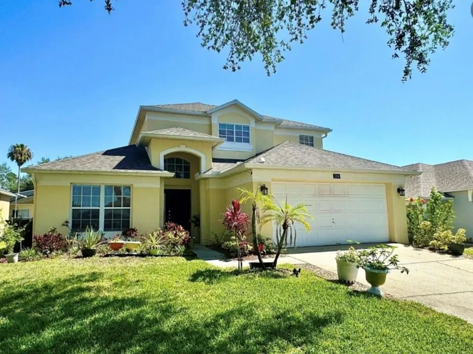 1708 Clubhouse Cv