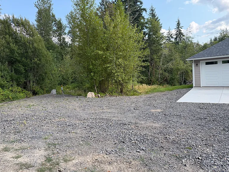 228 Alpenridge Rd — Photo 3