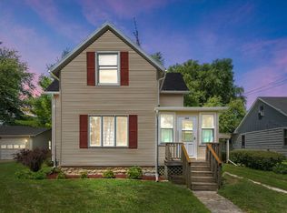 265 W Guertin St, Saint Anne, IL 60964