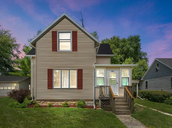 265 W Guertin St, Saint Anne, IL 60964