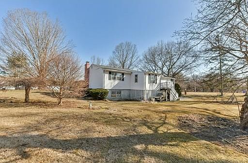 3rd image of 67 Trout Brook Ave