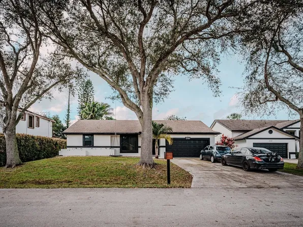 2161 NW 121st Ave, Plantation, FL 33323
