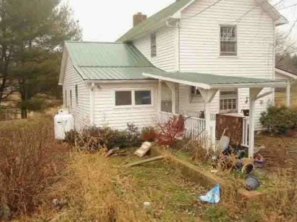 702 Liberty Hill Rd, Fries, VA 24330