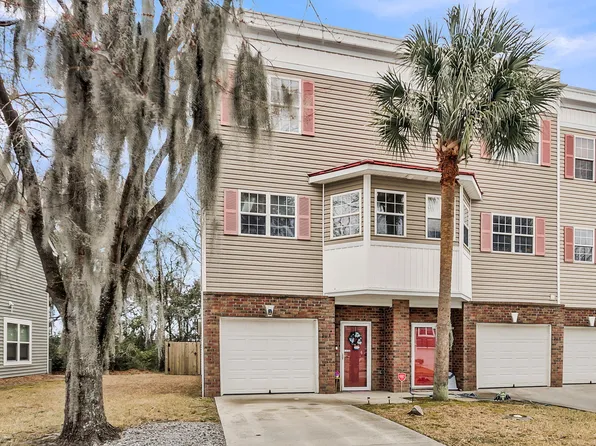 4668 Palm View Cir, North Charleston, SC 29418
