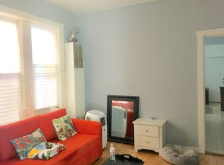 2131 W Division St APT 2R, Chicago, IL 60622