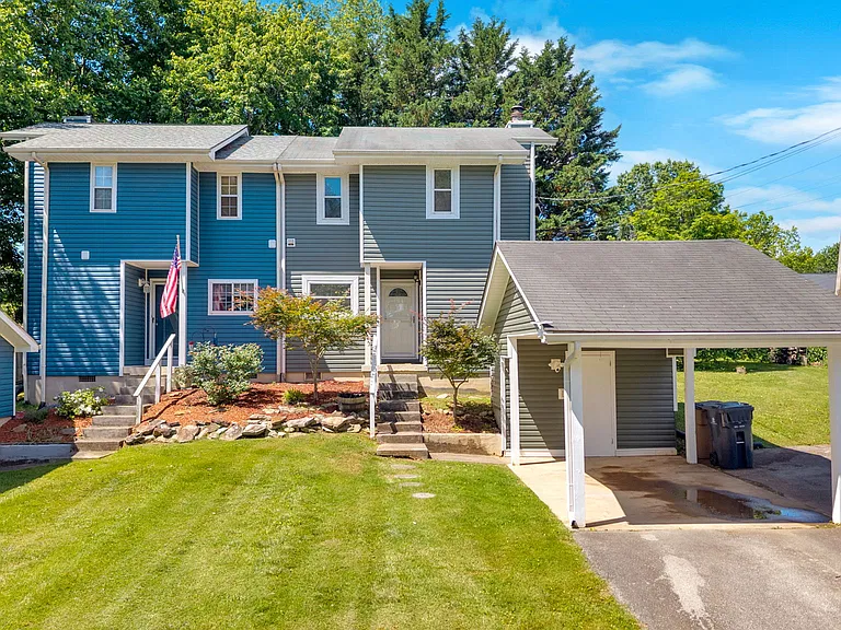 7540 Chatham Cir — Photo 29