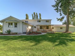 11123 128th Ave SE, Rainier, WA 98576