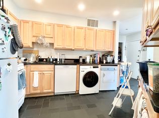 100 Riverway APT 4, Boston, MA 02215