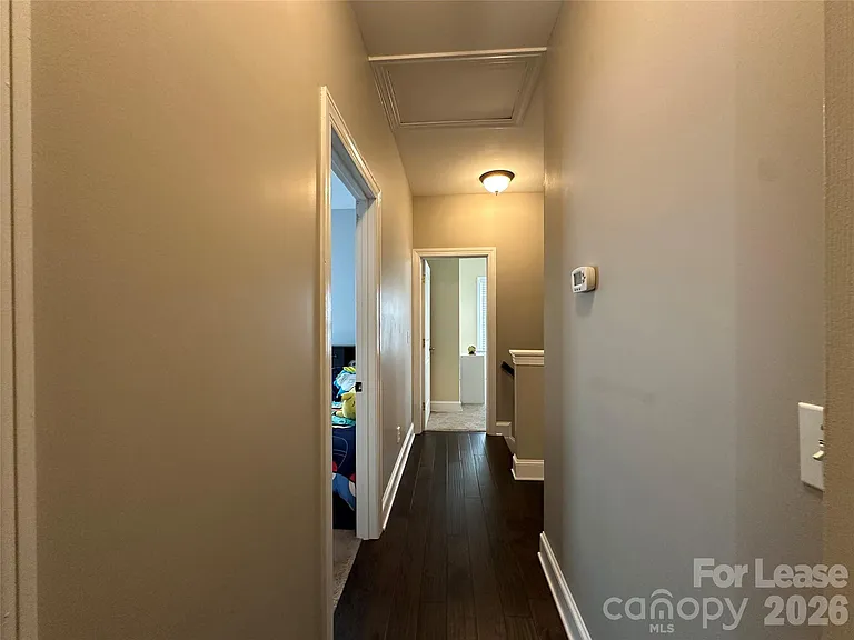 819 Stargard Ct — Photo 28
