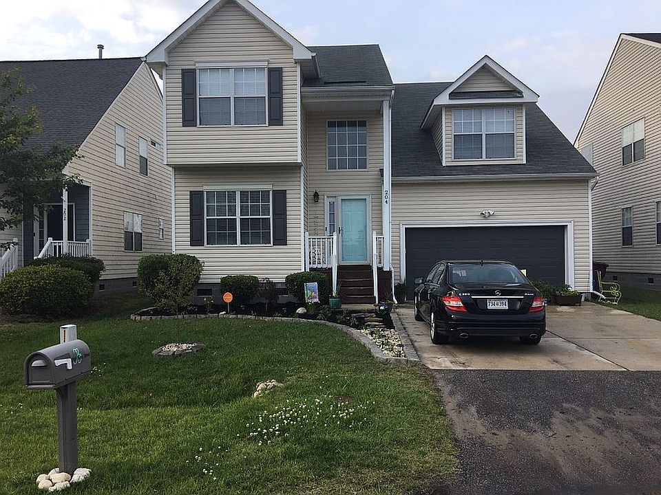 1st image of 204 Dunn St