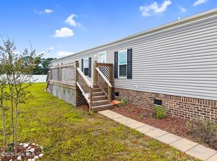 930 Pineclair Dr SW, Calabash, NC 28467