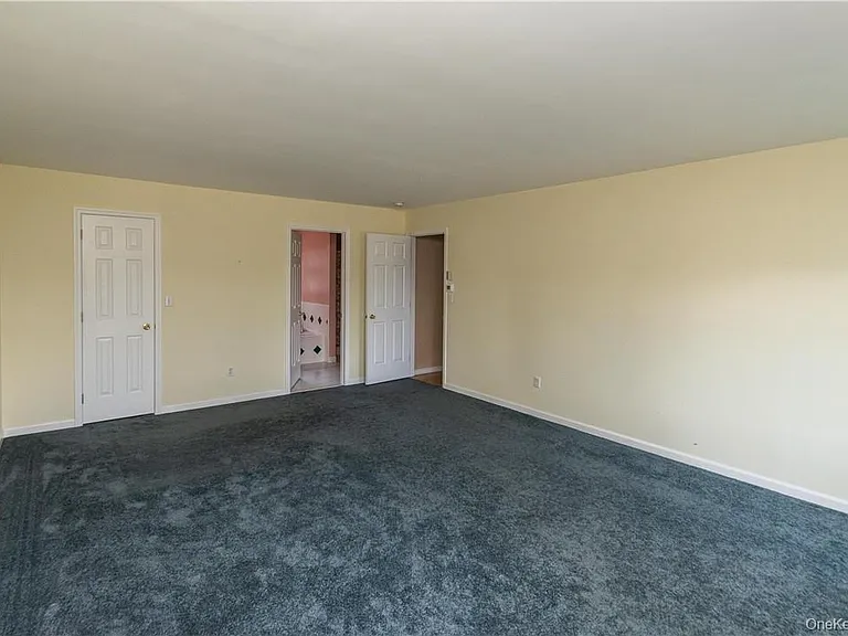 11 Peterson Rd — Photo 21