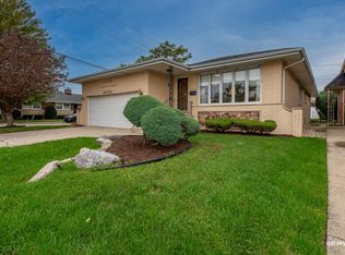 8464 W Brodman Ave, Chicago, IL
