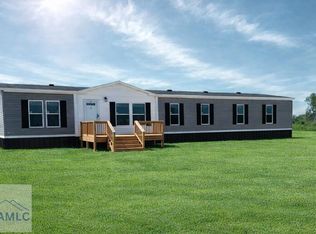 107 County Line Rd, Hinesville, GA 31313