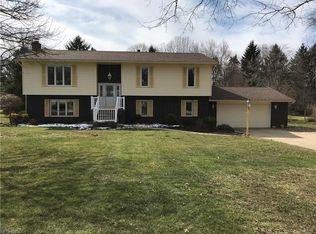 1580 Pine Cone St NW, North Canton, OH 44720