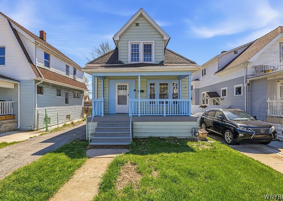 1st image of 313 Stockbridge Ave