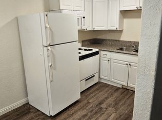 2108 Sunrise Ave APT 6, Las Vegas, NV 89101