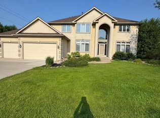 3963 Garland Ln N, Plymouth, MN 55446