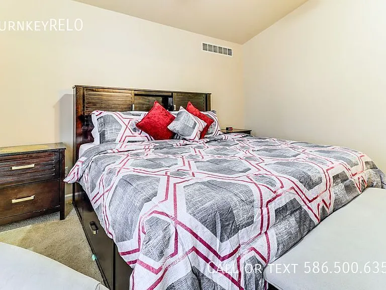 7274 Rachel Dr — Photo 11