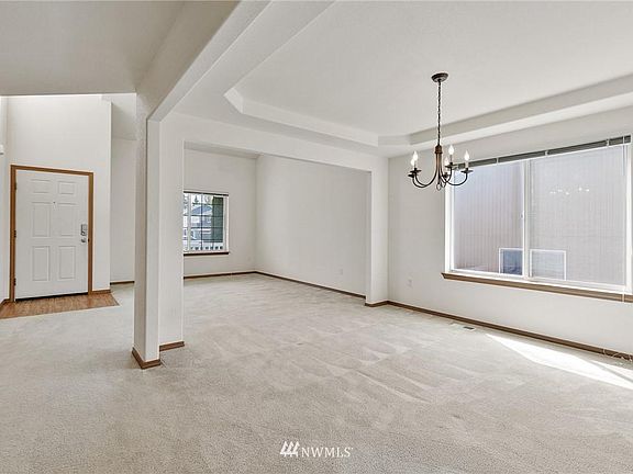 5th image of 1703 186th Street Ct E