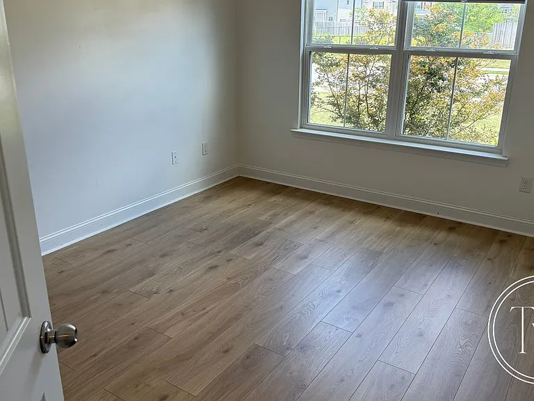 500 Thorp Cir — Photo 19