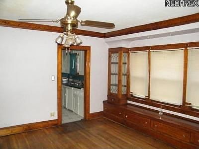 3rd image of 4208 Tuxedo Ave