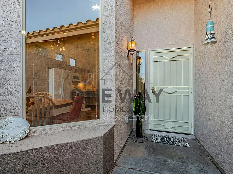 4269 E Cassia Ln — Photo 4