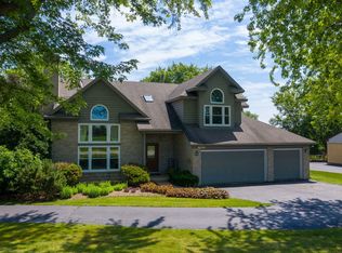 4014 Spring Grove Rd, Johnsburg, IL 60051