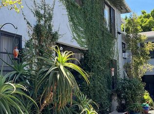 4520 Clinton St #104, Los Angeles, CA 90004