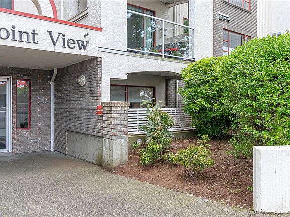 5th image of 873 Esquimalt Rd #107