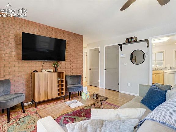 5th image of 115 N 31st St