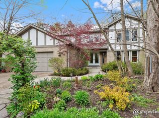 637 Euclid Ct, Highland Park, IL 60035
