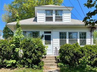 117 Whitford Ave, Providence, RI 02908