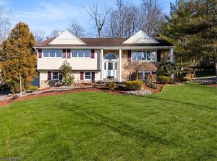 16 Gressinger Rd, Wayne Twp., NJ 07470