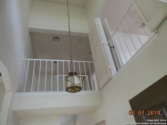 2nd image of 9503 Chelmsford Dr