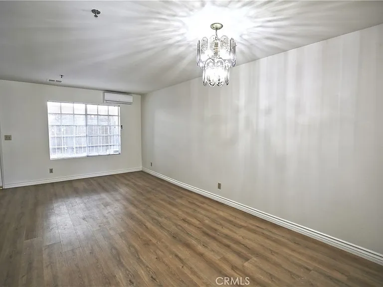 1211 Huntington Dr #F — Photo 7