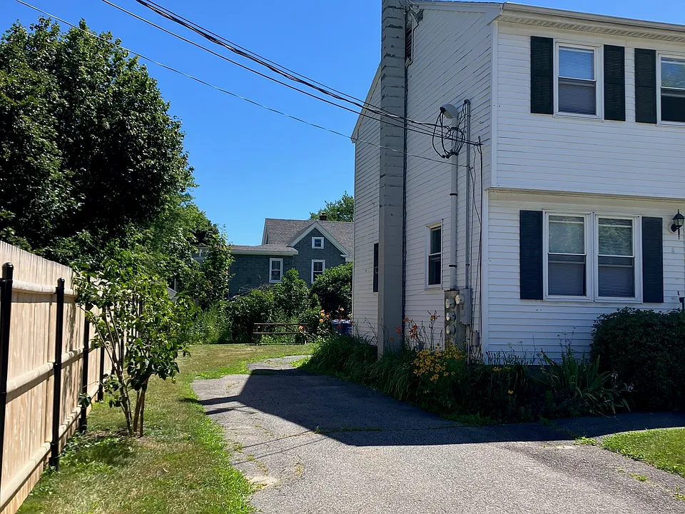 Driveway for Unit 1 & yard